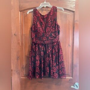 Elegant Red and Black Floral Midi Dress
